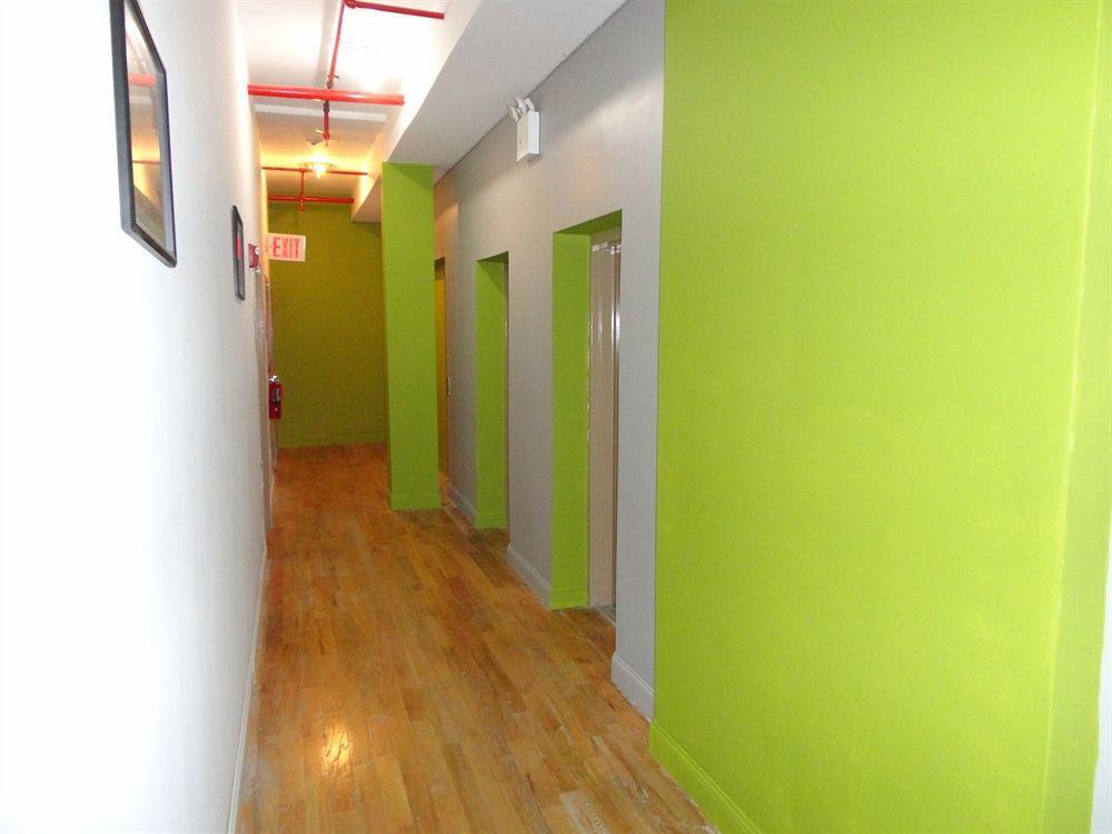 Ny Moore Hostel New York Bagian luar foto